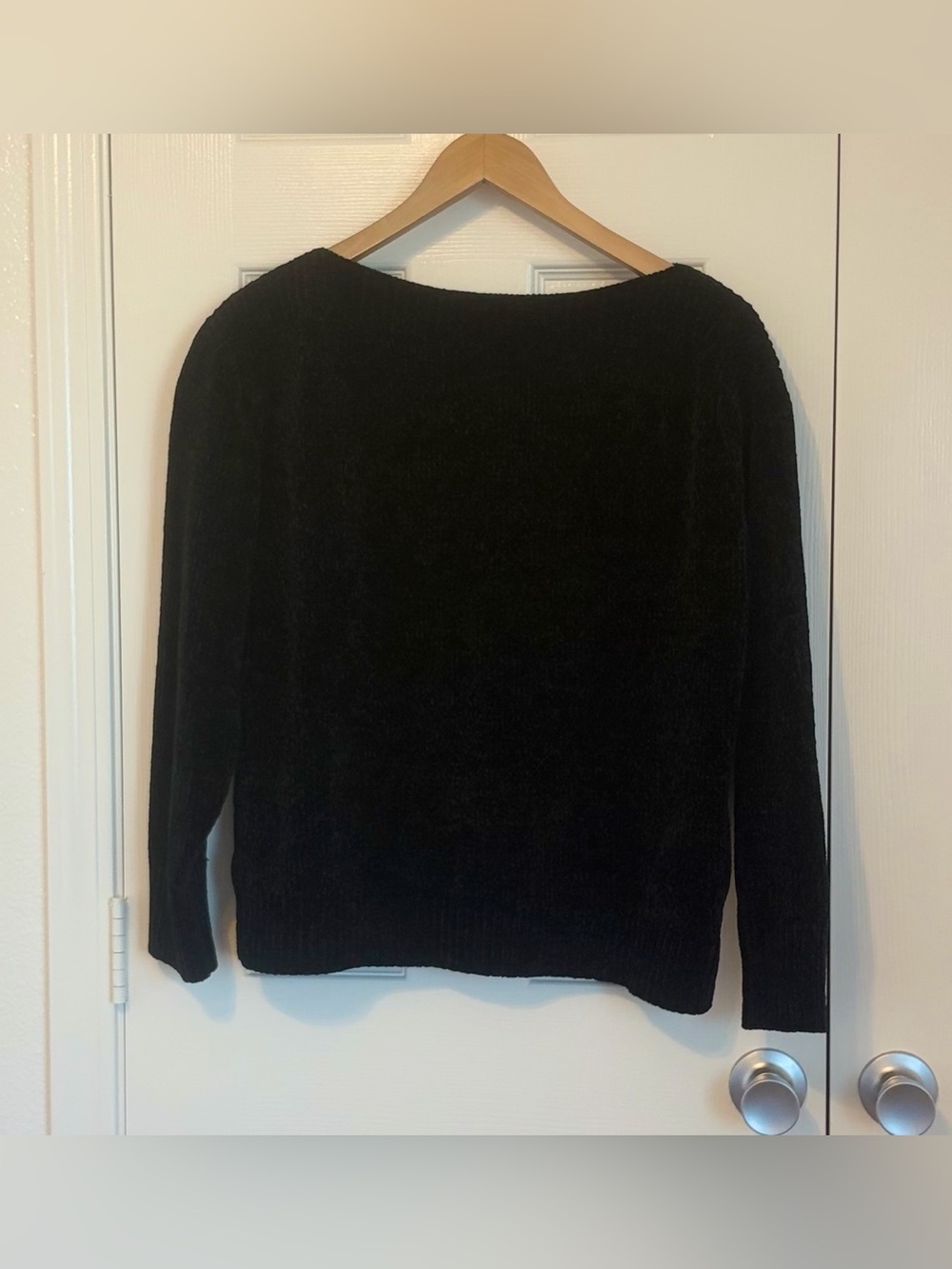 Tommy Bahama Women's black island Luna Chenille Crewneck Sweater size M